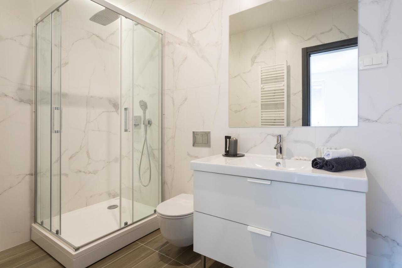 Design 2Bdr Apartment Near City Center Zágráb Kültér fotó
